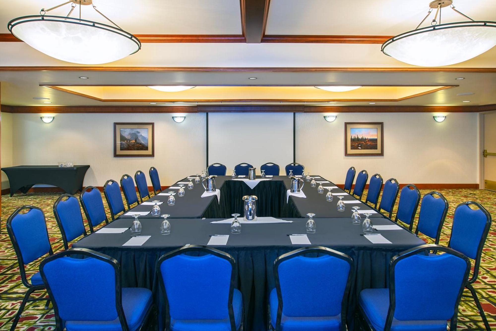 Hotel Royal Canadian 4*