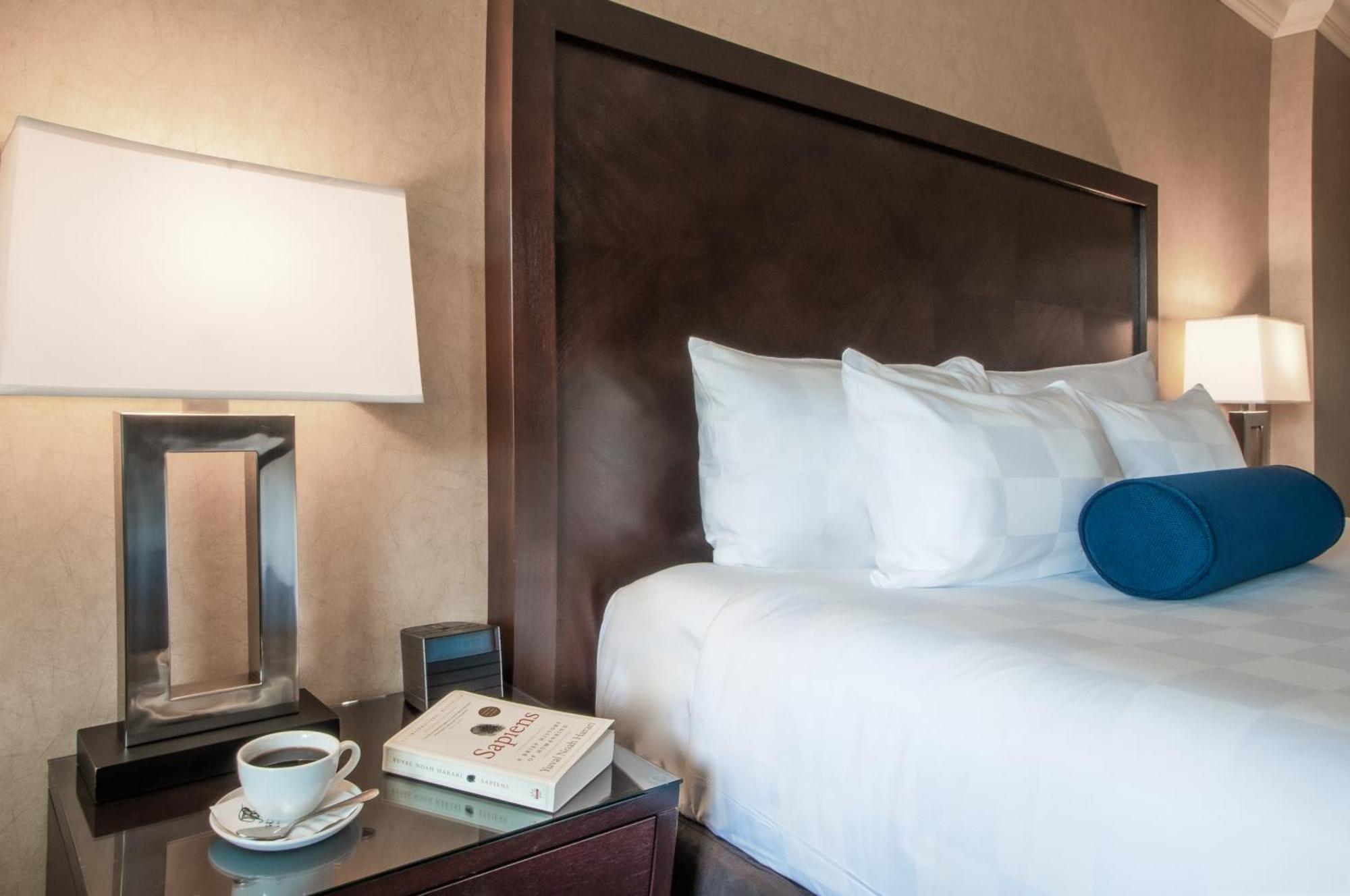 Hotel The Rimrock 5*
