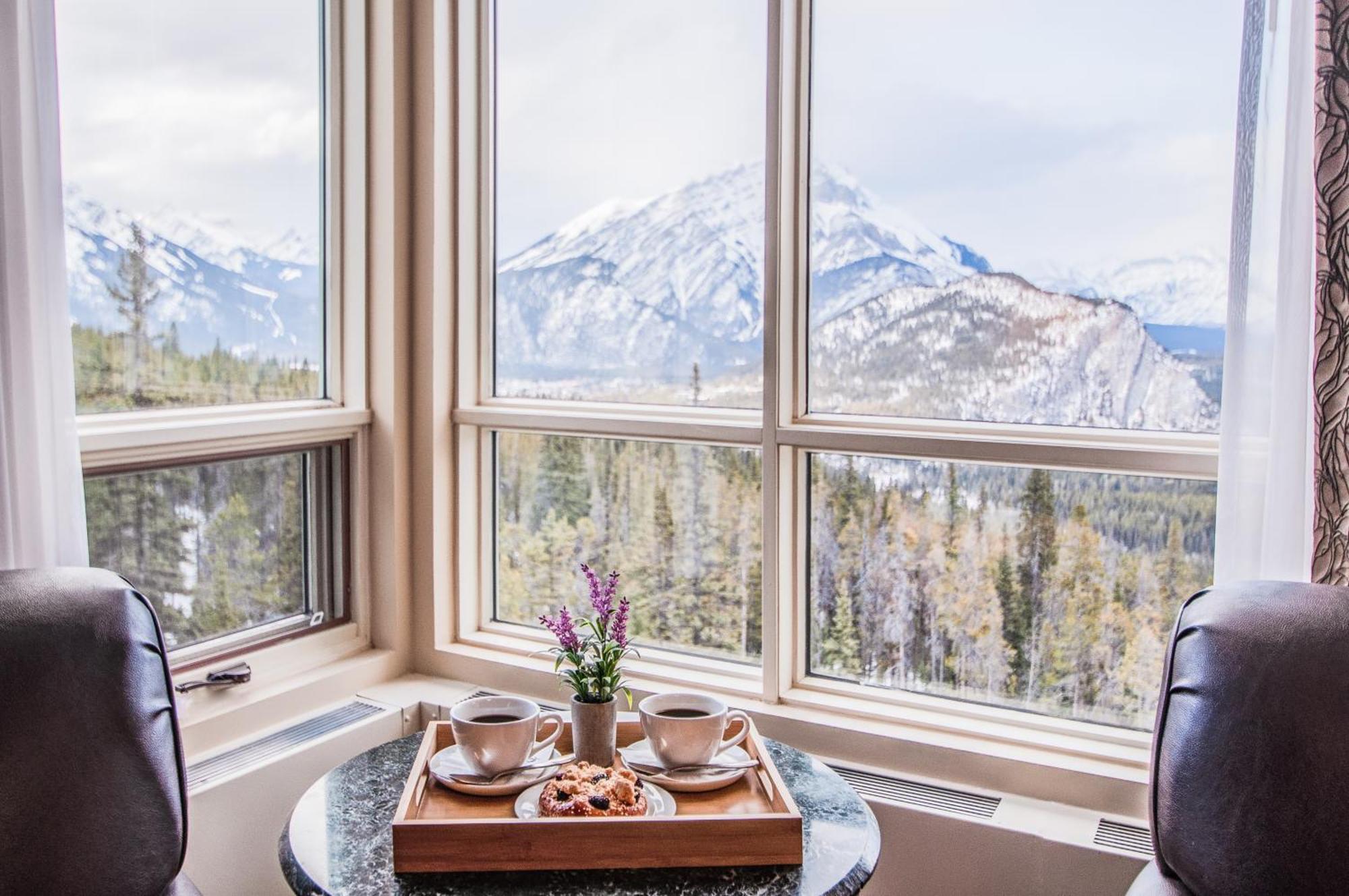 Hotel The Rimrock 5*