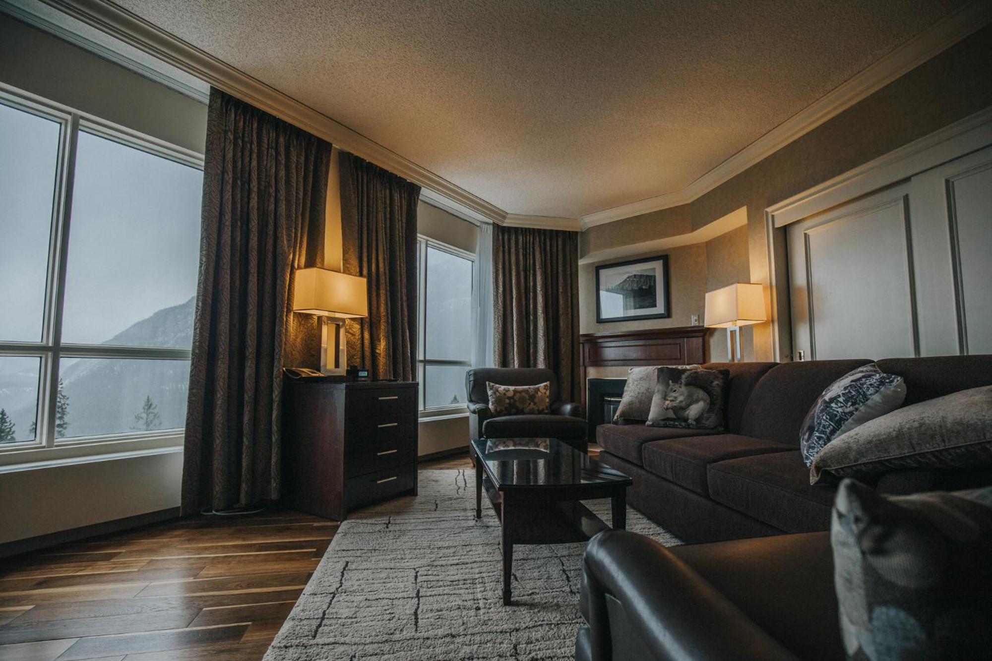 The Rimrock Hotel