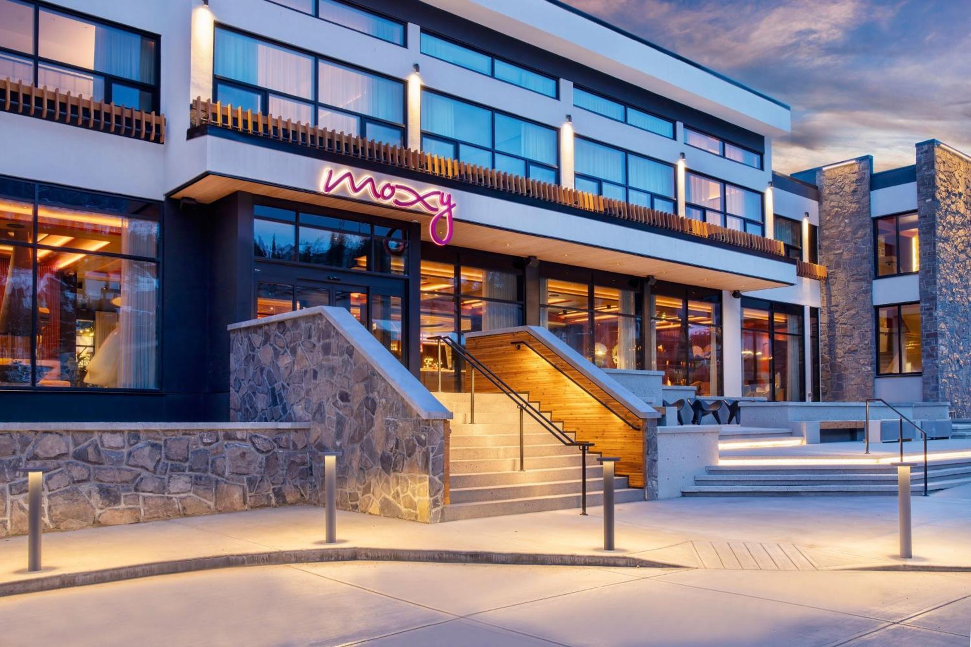 Hotel Moxy *