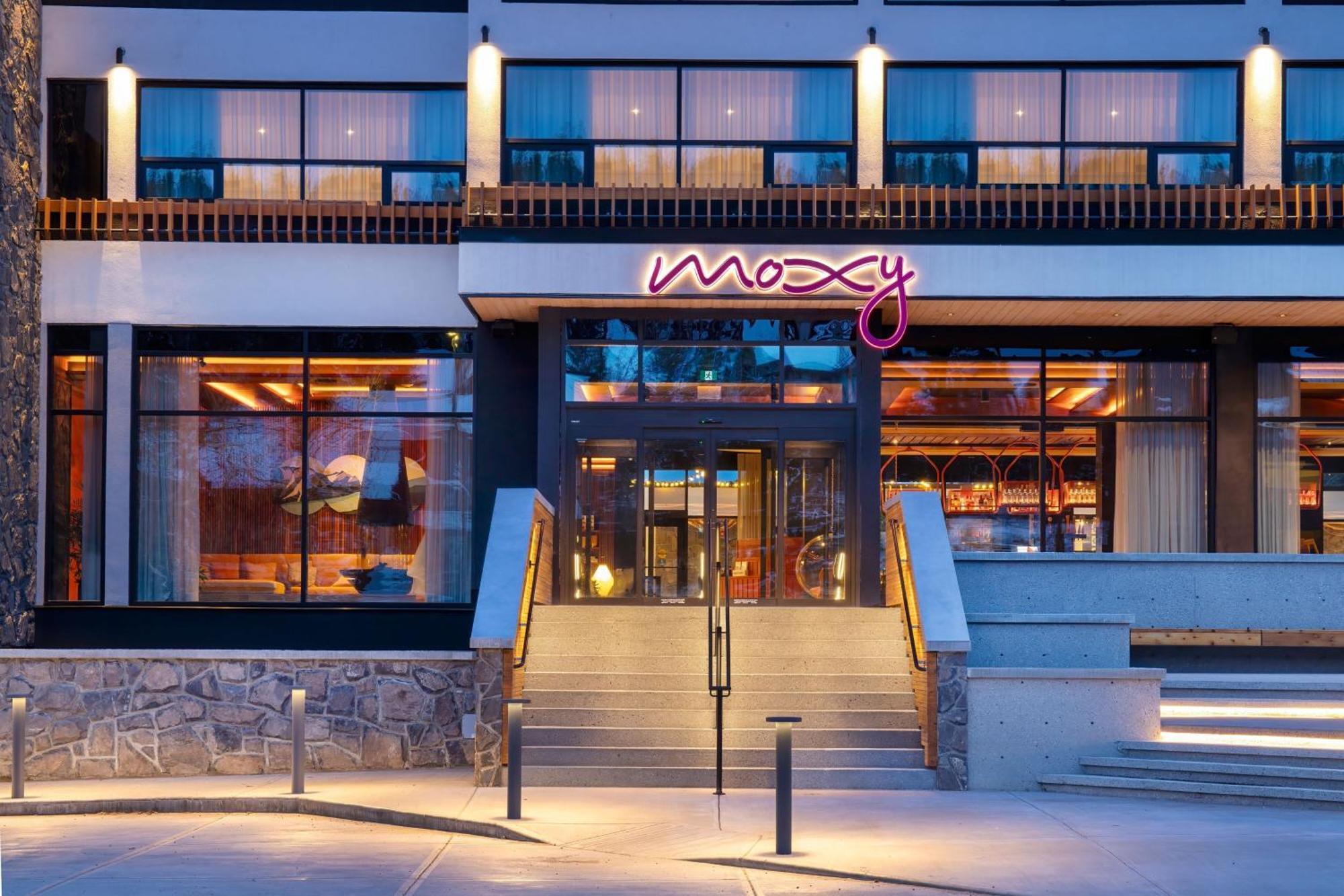 Hotel Moxy Banff