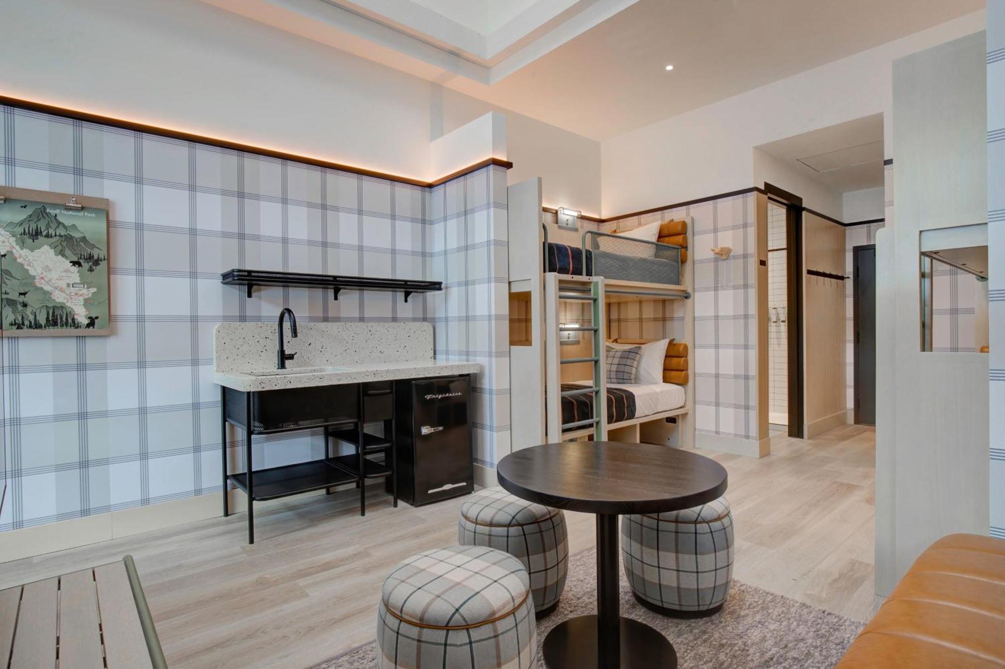 Moxy Hotel *