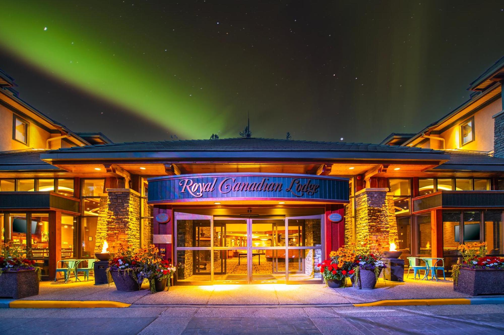 Royal Canadian Hotel 4*