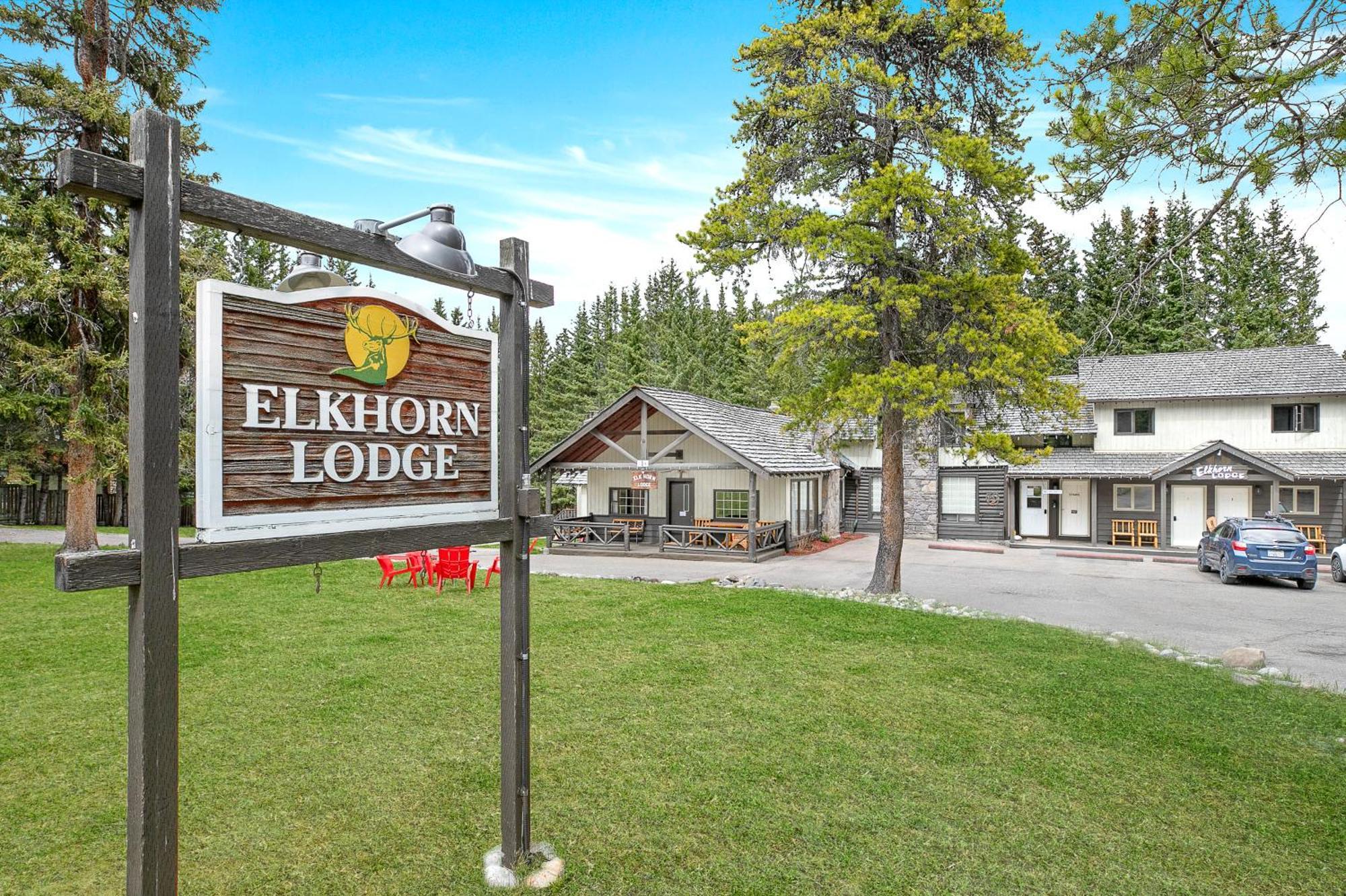 Elkhorn Vacation * Banff