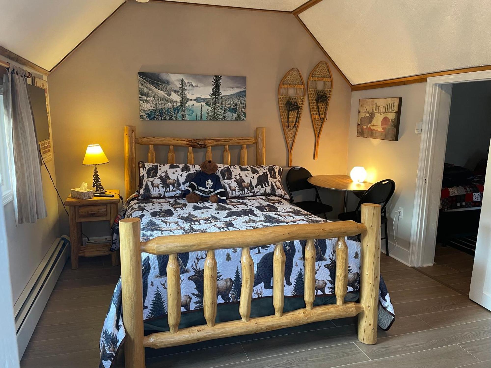 Bed & Breakfast Holiday Cabins 3*