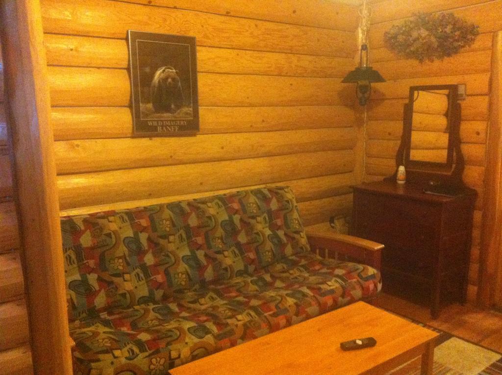 Hotel High Country