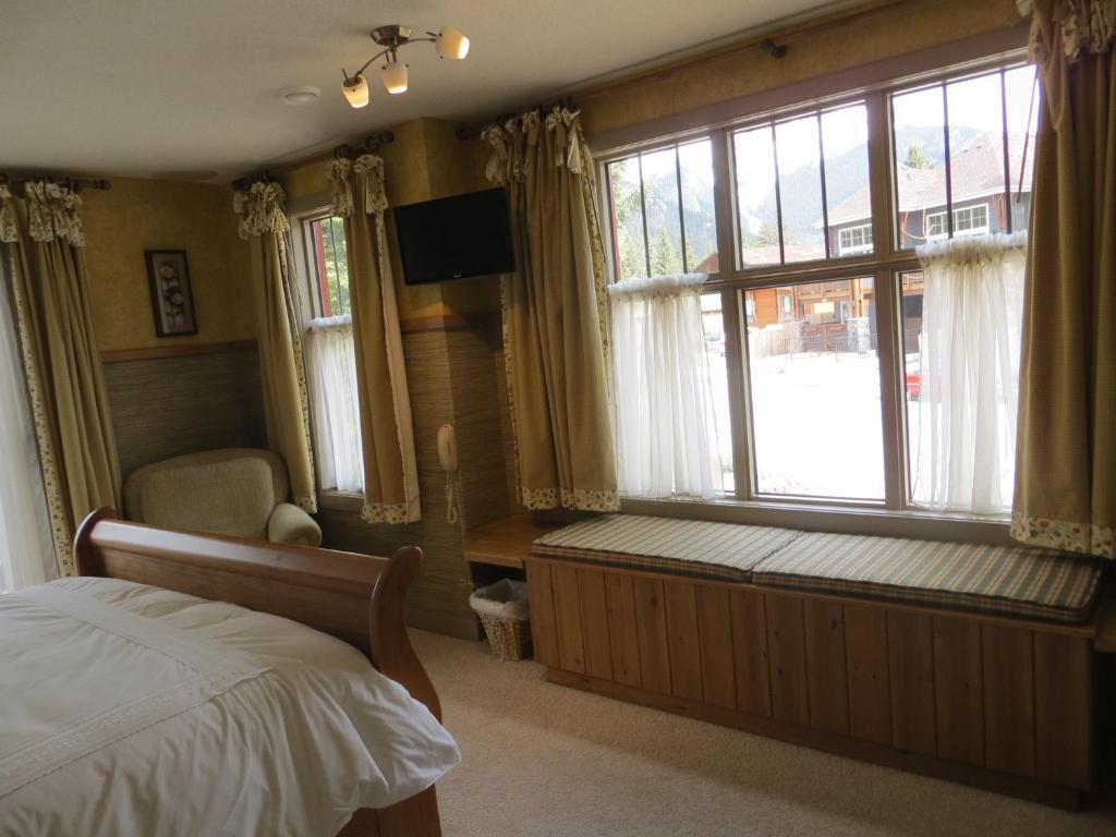Bed & Breakfast Buffaloberry Banff