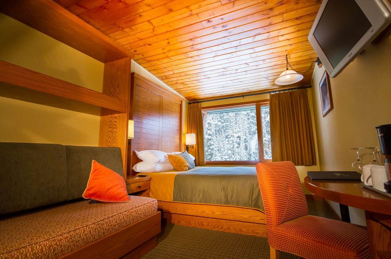 Hotel Sunshine Mountain