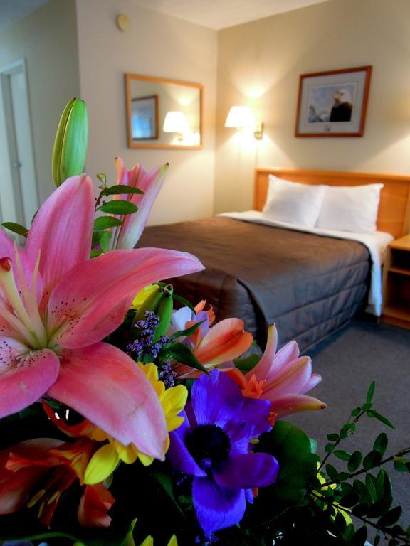 Homestead Inn 2*