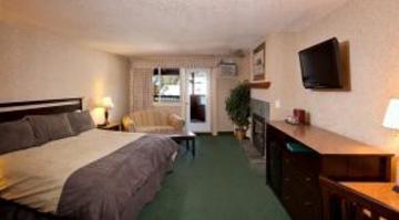 High Country Hotel 3*