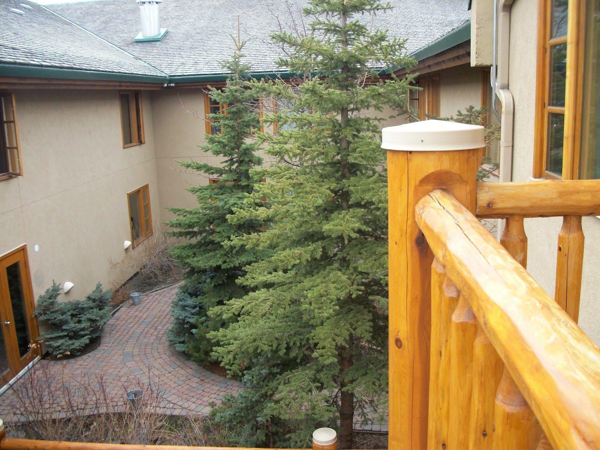 Hotel Brewster Mountain