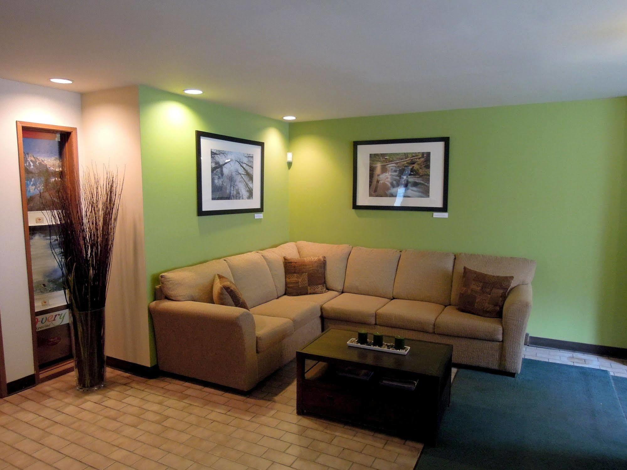 Inn Homestead 2*