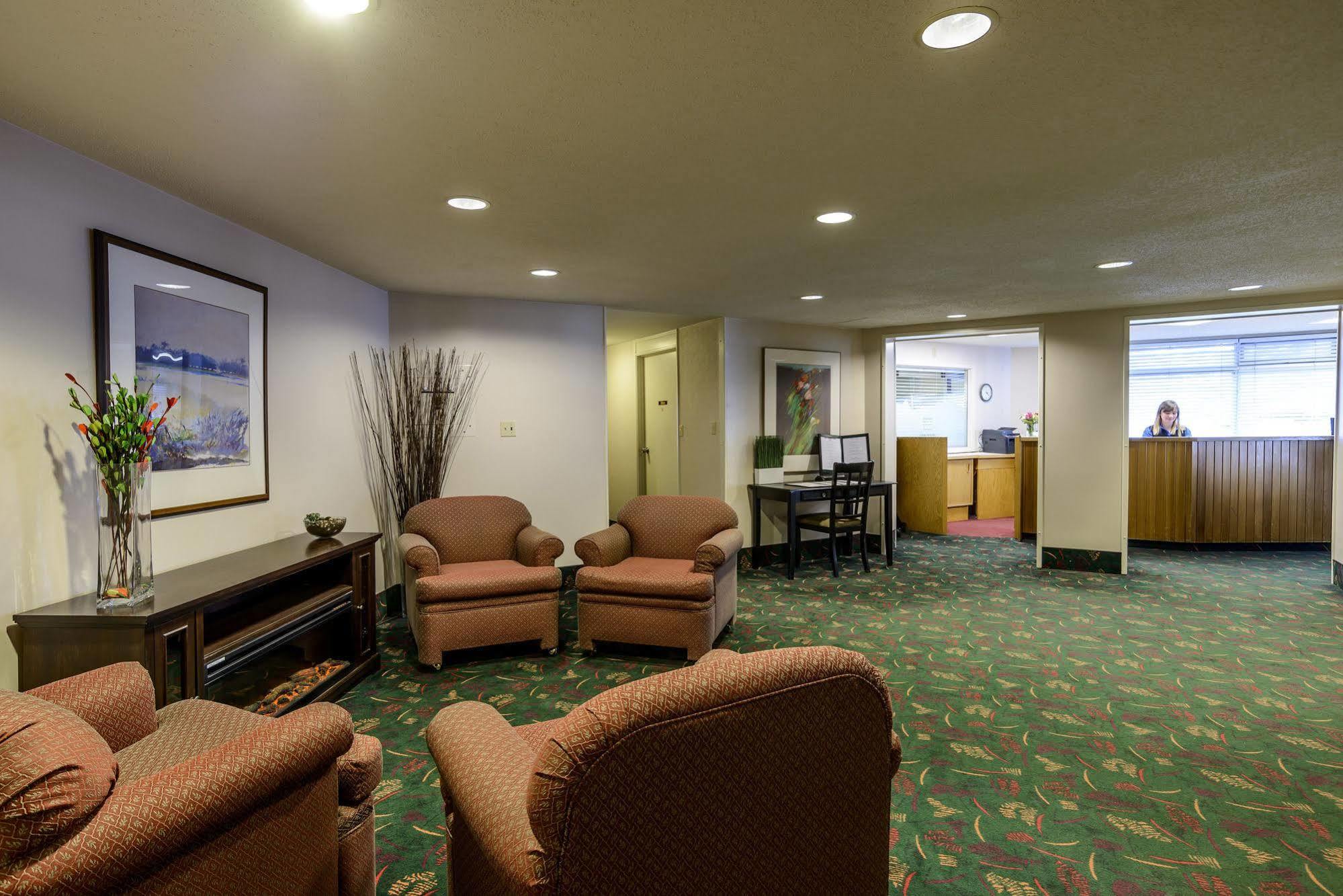 Bow View Hotel