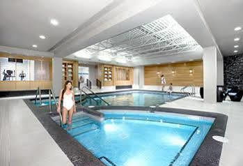 Bow View Hotel 3*