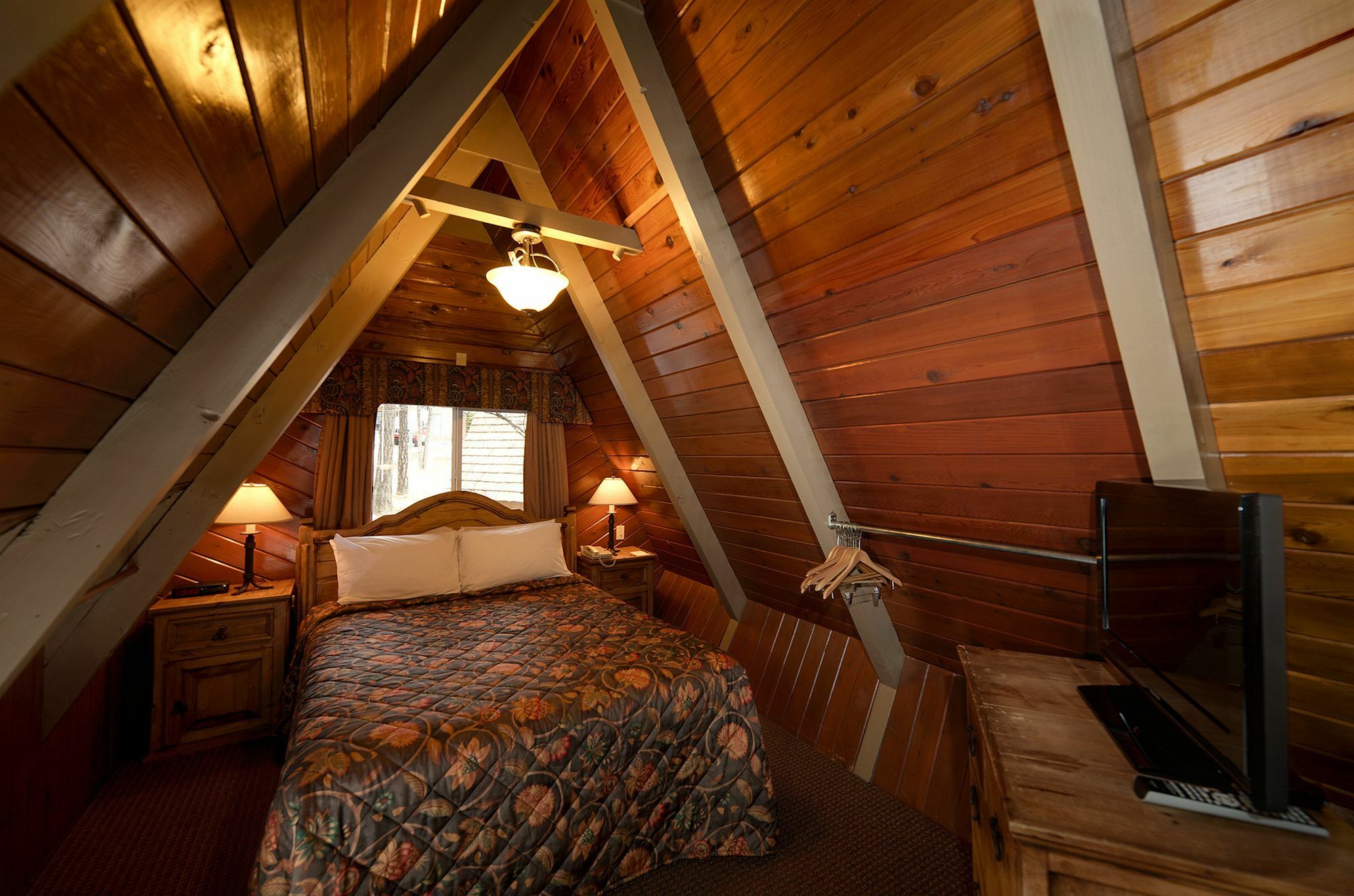 Douglas Fir & 3* Banff