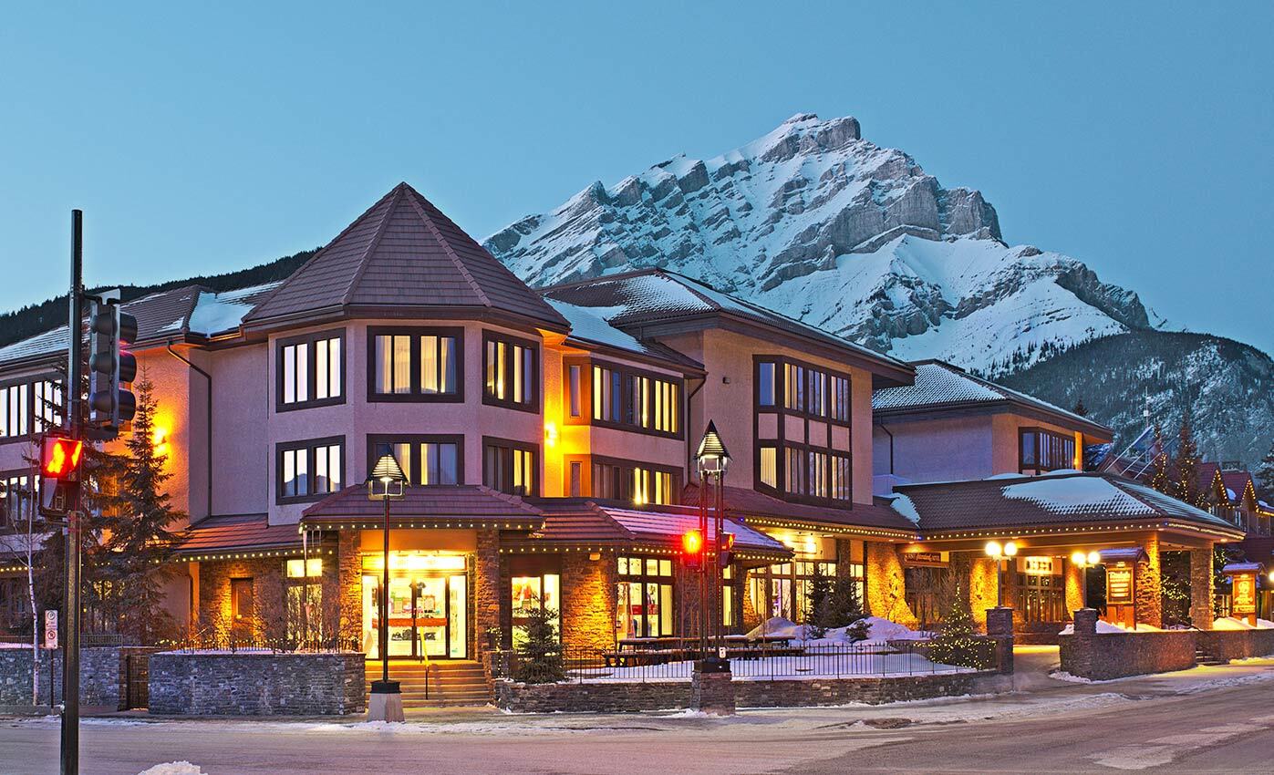 Hostel International Banff