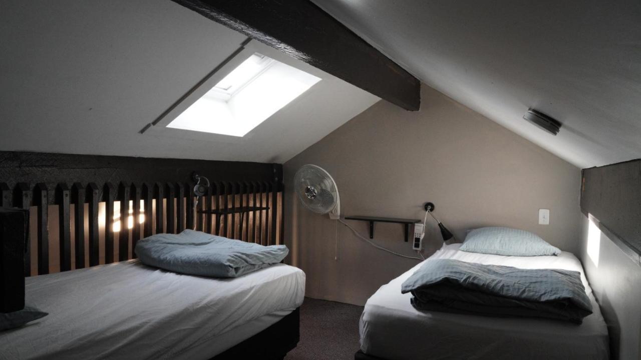 Hostel International Banff